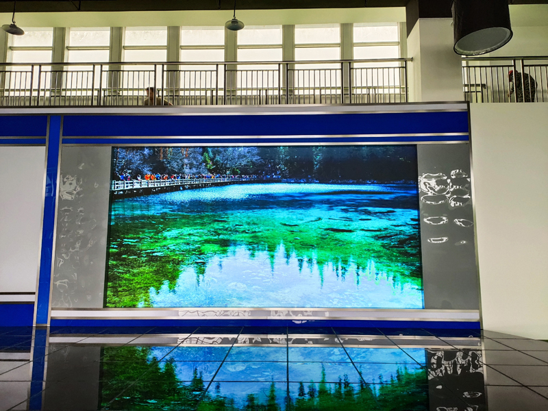 常州某某商貿學校